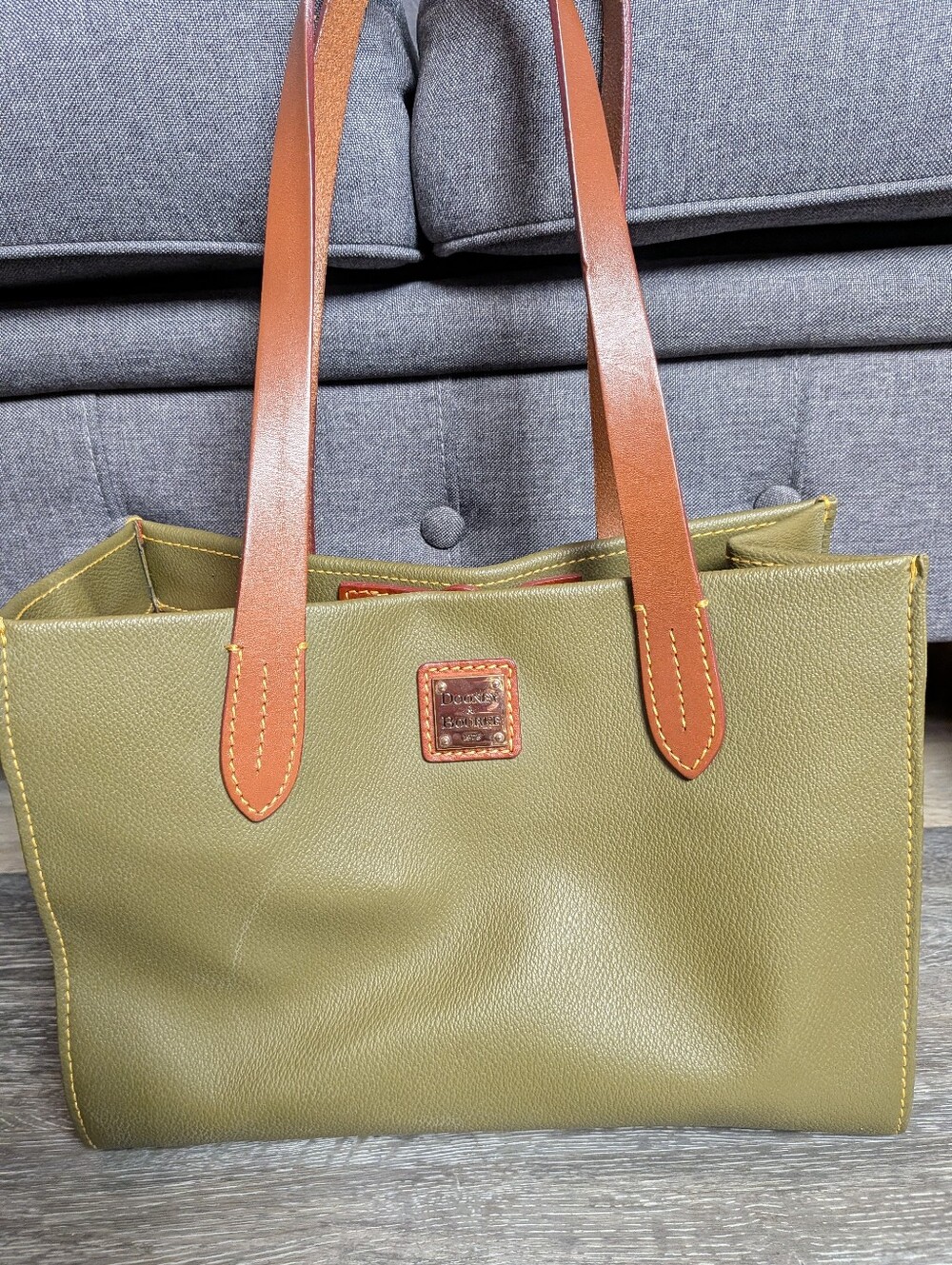 Vintage Dooney & Bourke Olive Green Leather Tote Bag Cognac Trim Red Lining